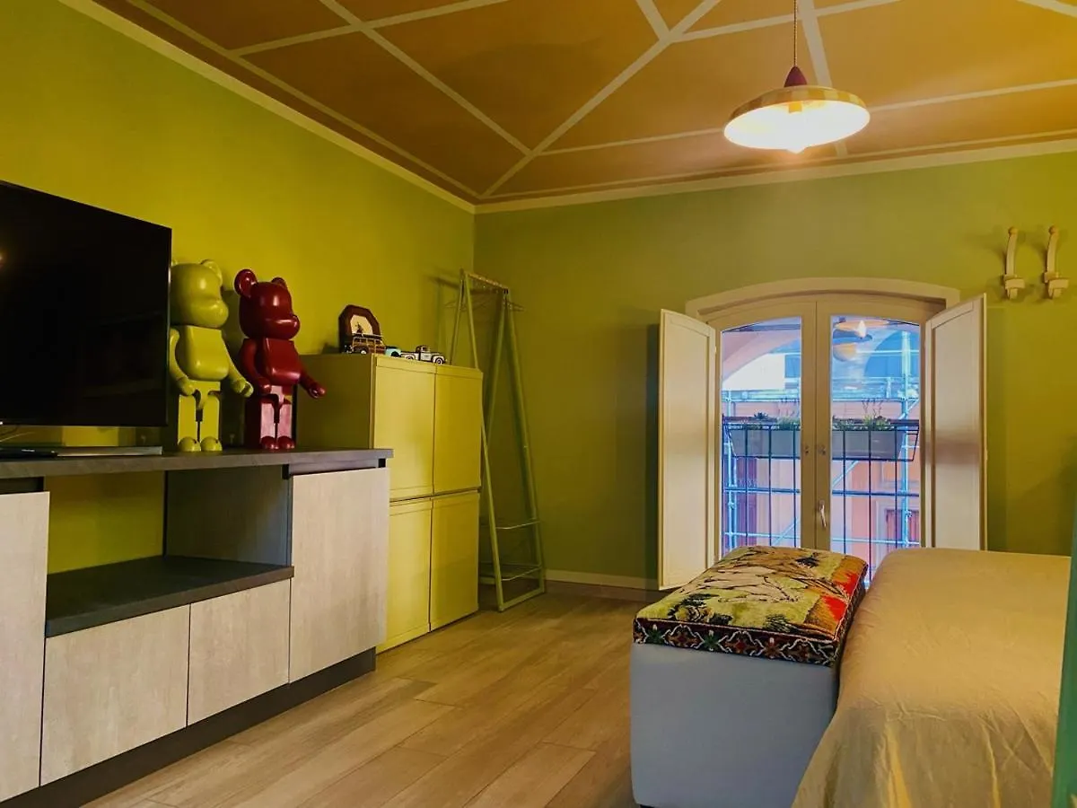 Strada Maggiore 51 Comfortable Studio Apartment Bologna